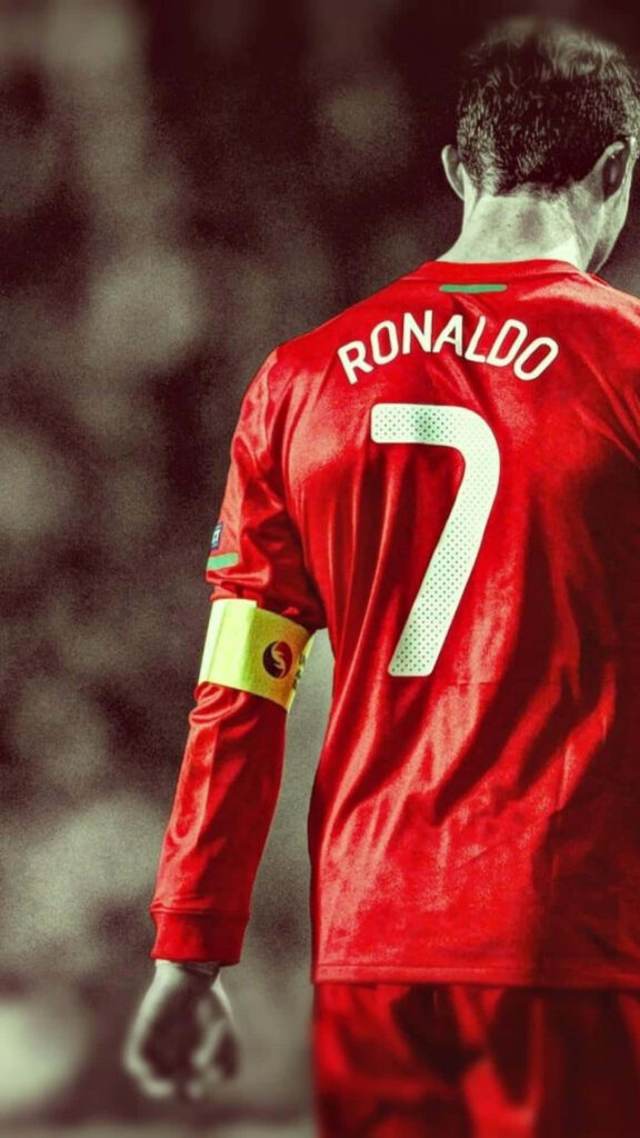 Dynamic Cristiano Ronaldo Wallpaper - Iconic Number 7 Jersey