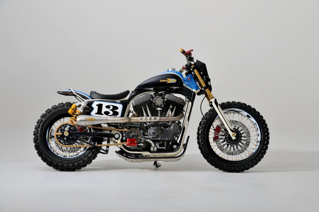 Harley-Davidson flat-tracker motorcycle black blue number 13 knobby tires Öhlins suspension wallpaper