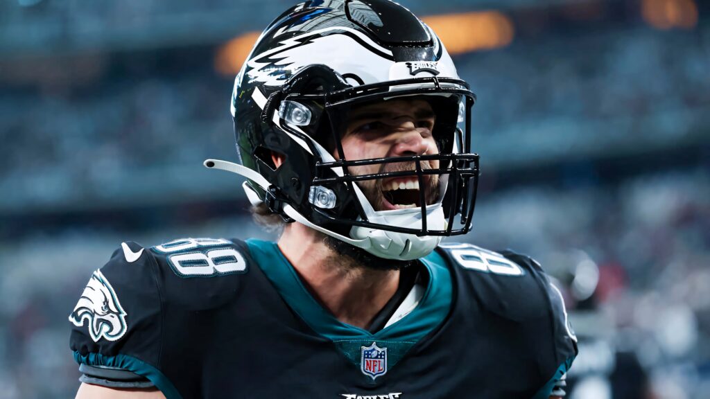 Dallas Goedert Philadelphia Eagles celebrating on field vibrant green black team colors football Wallpaper