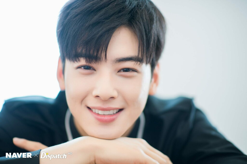 Heavenly Charm: Mesmerizing HD Wallpaper of Cha Eun Woo as an Exquisite Background