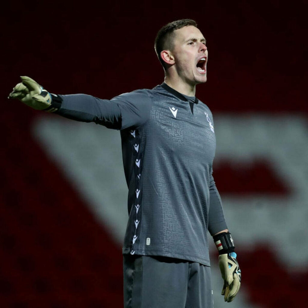 Dean Henderson shouting in grey patterned goalkeeper kit showing leadership and focus wallpaper