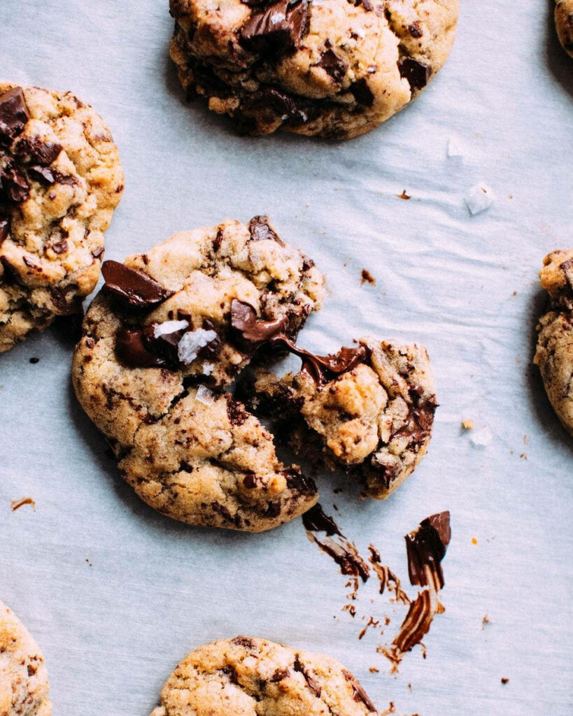 Scrumptious Chocolate Cookies Captured for iPhone Delights - Background Snapshot Wallpaper