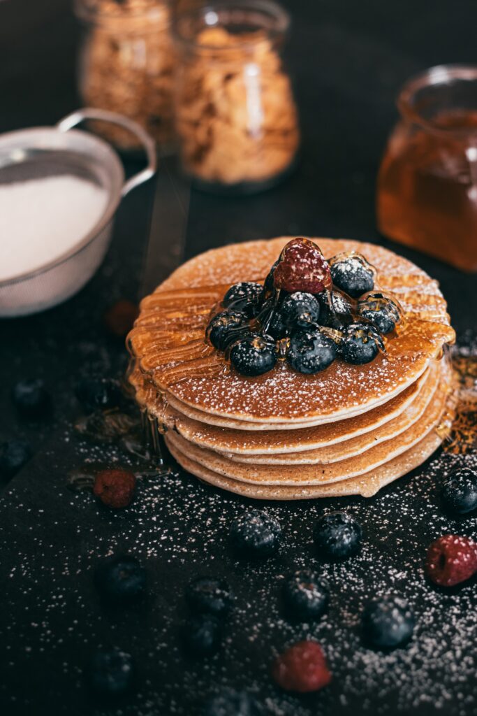 Cozy Pancake Wallpaper: Golden Stack with Berries & Syrup