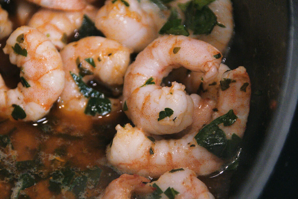 Delicious Buttered Scampi Shrimp Close-Up - Seafood Wallpaper