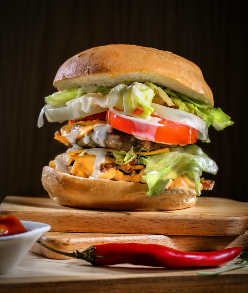 Delectable Cheeseburger Wallpaper: Fresh Ingredients & Spicy Twist
