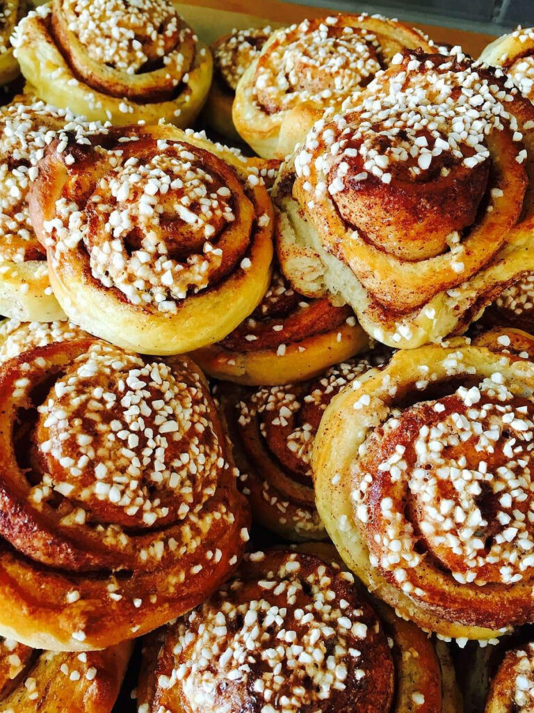 Freshly Baked Cinnamon Danish Pastries Wallpaper Background