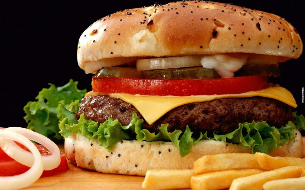 Clubhouse Cheeseburger: Juicy Beef & Fries Wallpaper Delight
