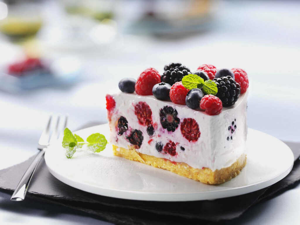 Elegant Dessert Cake with Berries - Stunning Wallpaper Background
