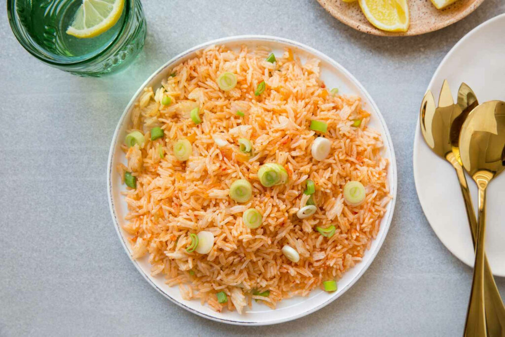 Delicious Fried Rice with Green Onions & Lemon Drink - Wallpaper