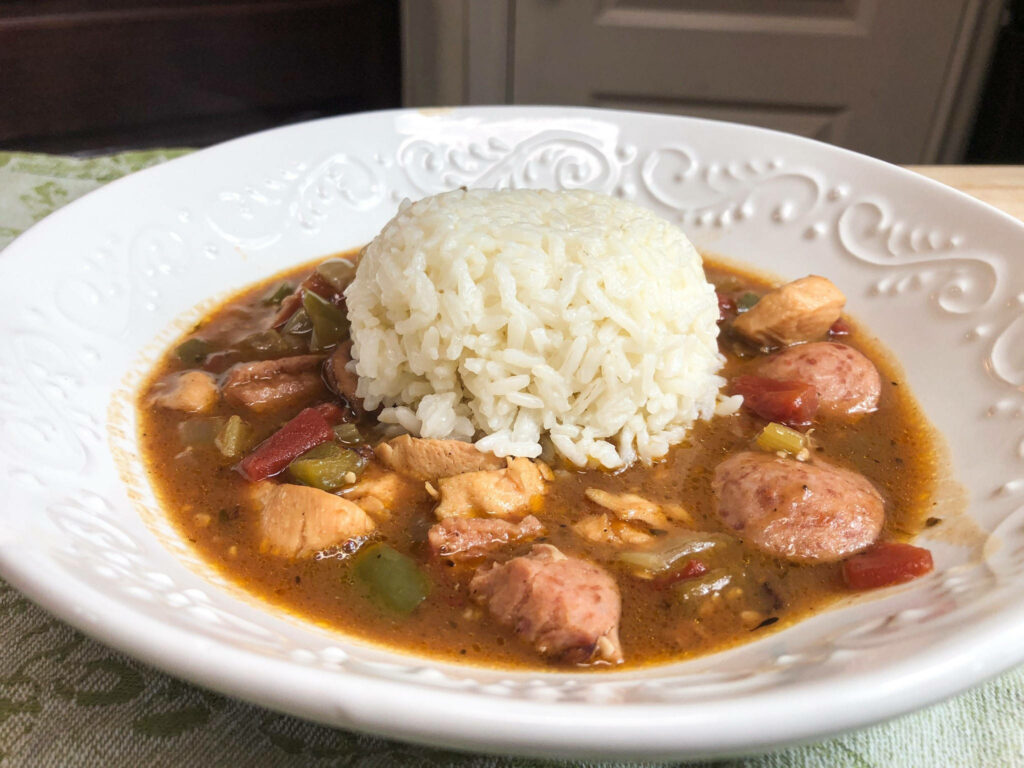 Delicious Gumbo with Chicken, Sausage & Rice - Wallpaper Background