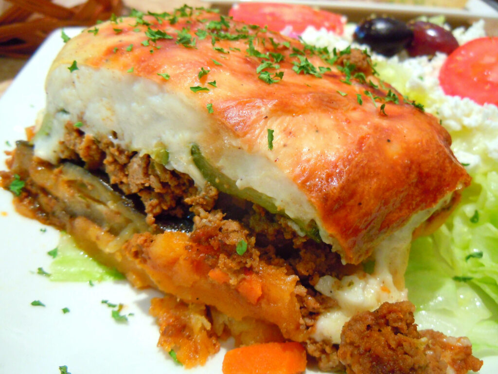 Delicious Moussaka Wallpaper: Layers of Eggplant & Creamy Béchamel
