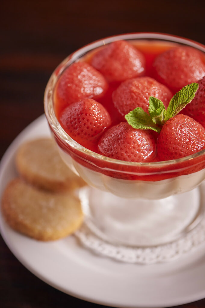 Delicious Strawberry Pudding & Heart Cookies Wallpaper Background