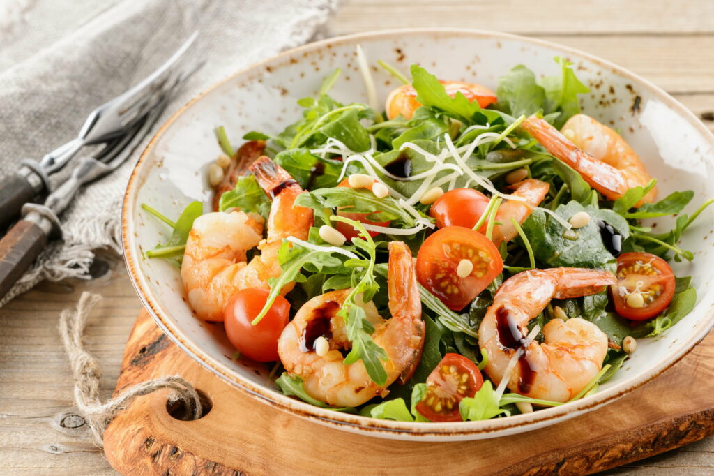 Healthy Delight: Vibrant Shrimp Salad Tempts Your Taste Buds in HD Wallpaper