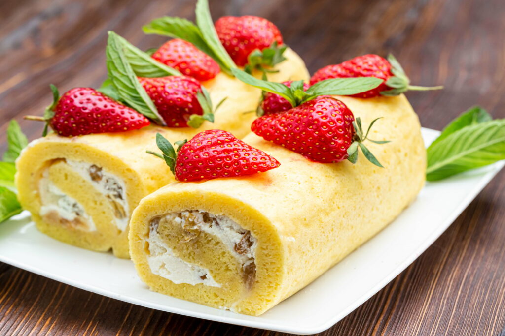 Bursting with Sweetness: A Delectable Strawberry Cake Delight in HD Wallpaper