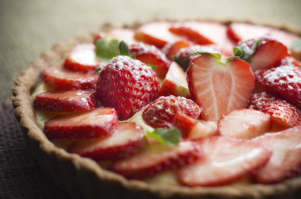 Vibrant Strawberry Pie Close-Up: Delicious Wallpaper Background