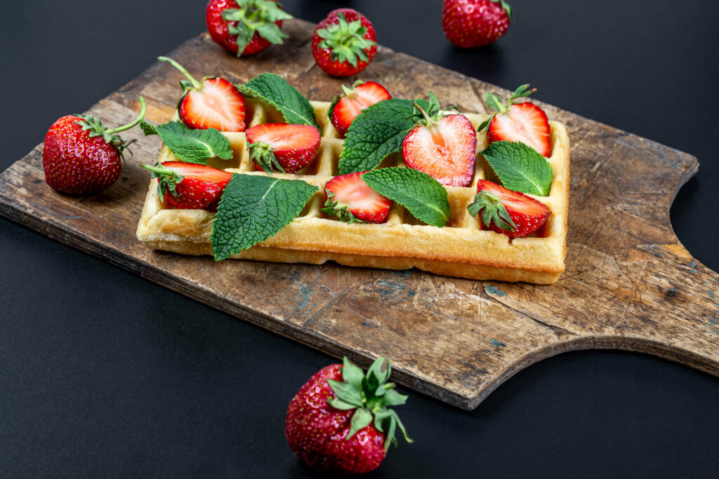 Delicious Viennese Waffle with Strawberries & Mint - Rustic Wallpaper