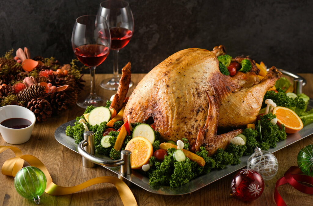 Succulent Chicken Delight: A Delectable Still Life in HD Wallpaper
