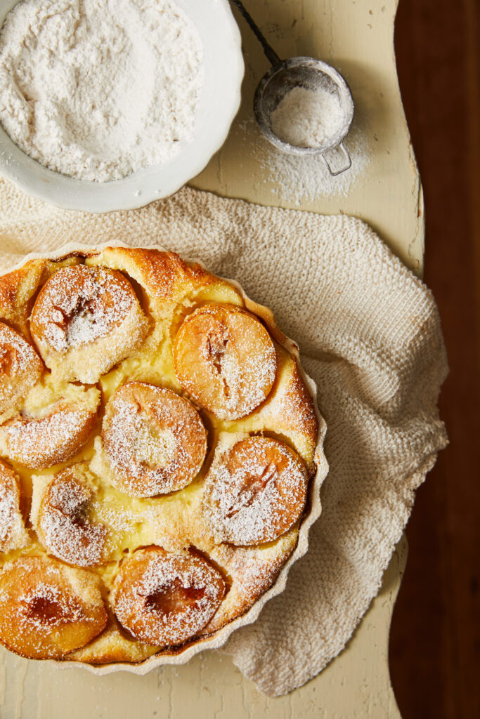 Freshly Baked Pie Wallpaper: Rustic Table and Powdered Sugar Delight