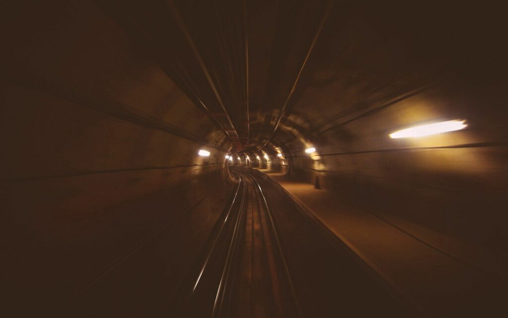 Moody Subway Tunnel Wallpaper: Cinematic Depth & Atmosphere