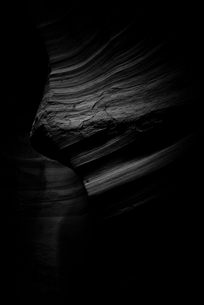 Stunning Black and White Canyon Wallpaper: Dramatic Textures & Shadows