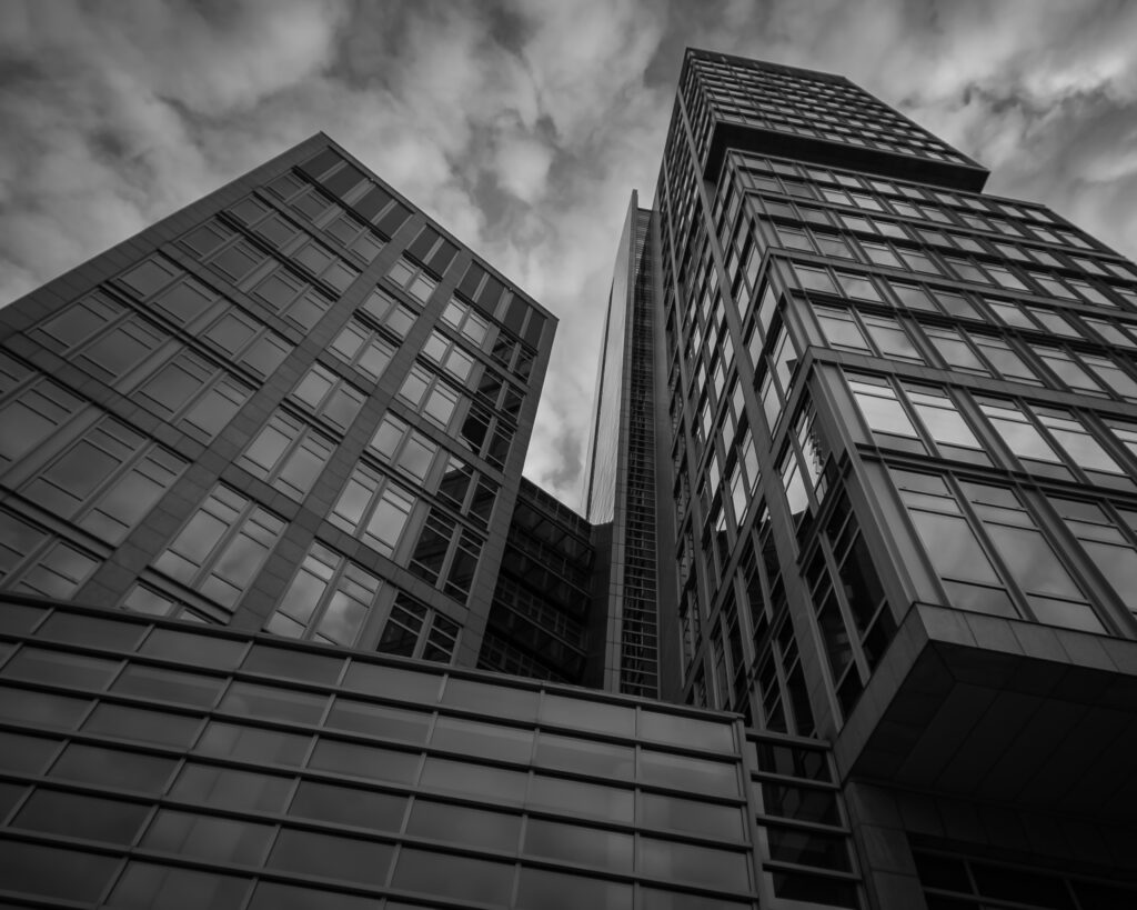 Stunning Black-and-White Skyscraper Wallpaper: Drama from Below