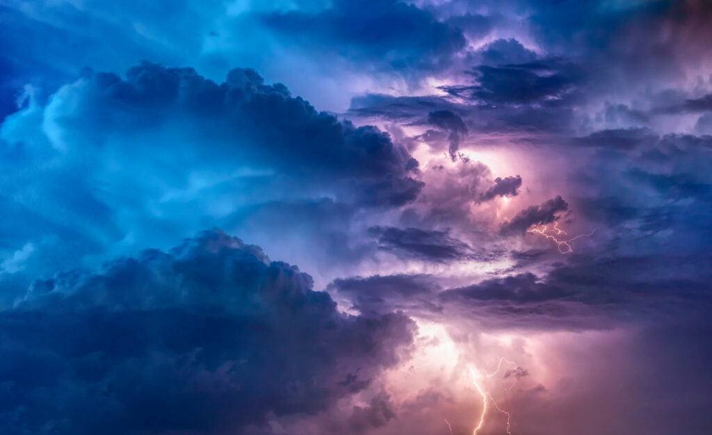 Stunning Stormy Sky HD Wallpaper with Lightning & Vibrant Colors