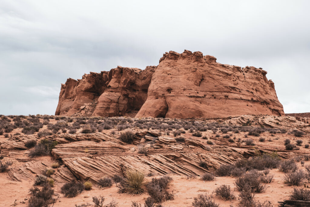 Dramatic American Southwest canyon with rugged red rocks and layered desert textures wallpaper