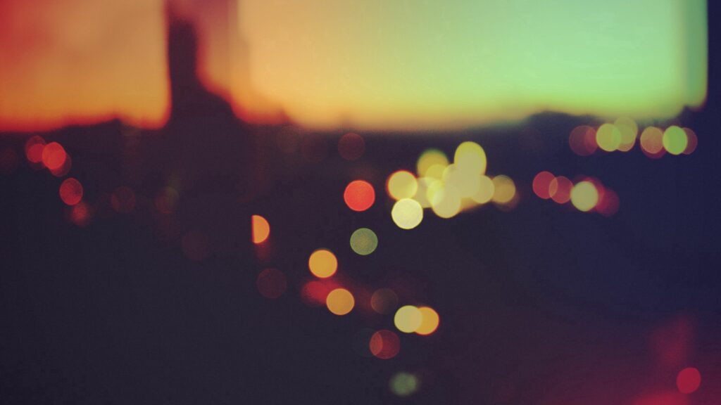 Dreamy Abstract Wallpaper: Soft Colors & Glowing Light Circles