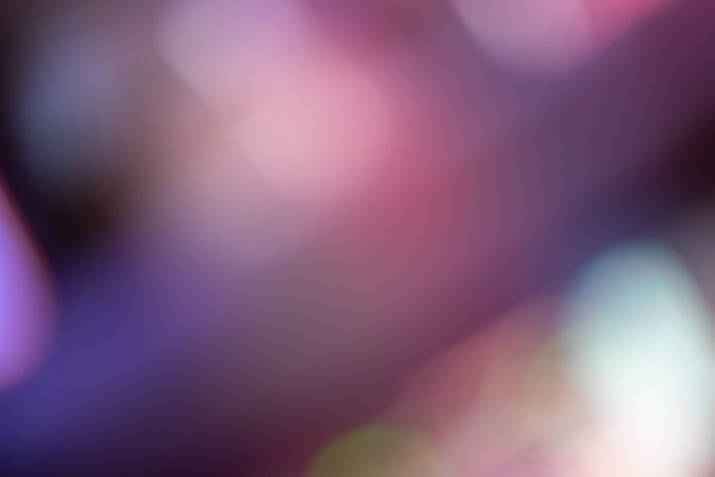 Dreamy Blurred Abstract Wallpaper: Soft Color Blend & Modern Aesthetic