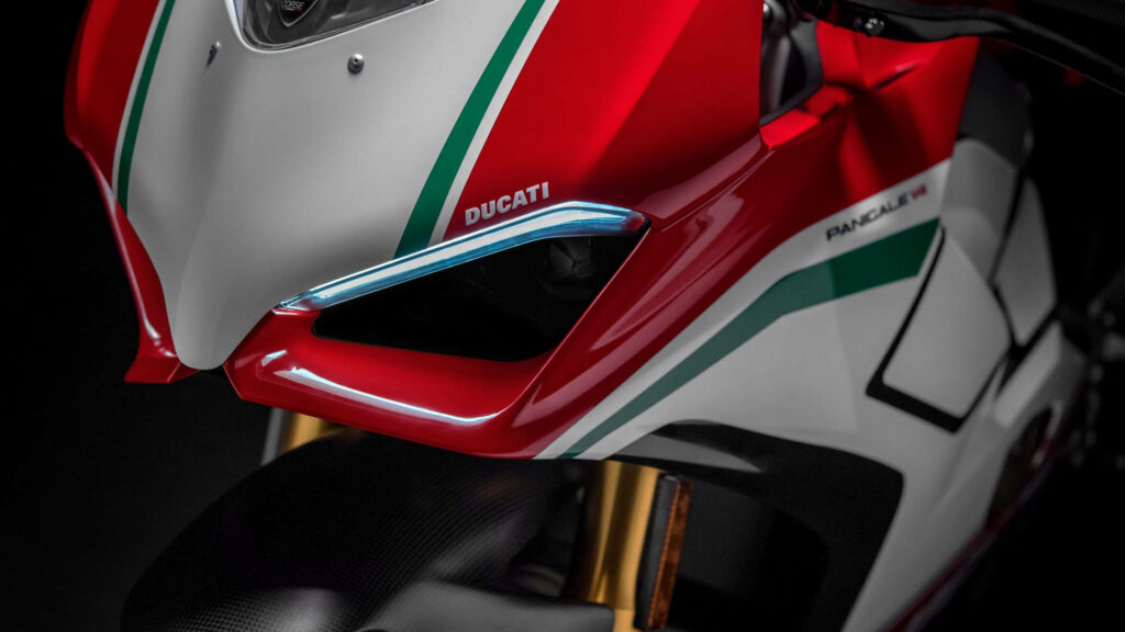 Sleek Ducati Panigale V4 Speciale Wallpaper: Italian Design & Power