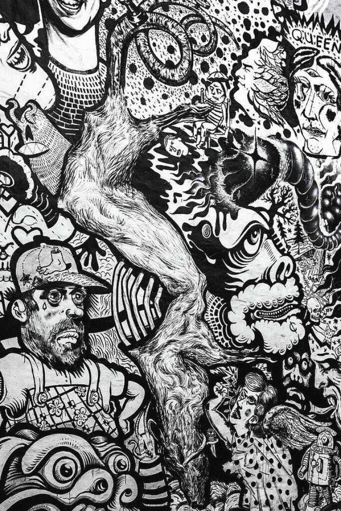 Dynamic Black & White Graffiti Wallpaper: Intricate Doodle Art