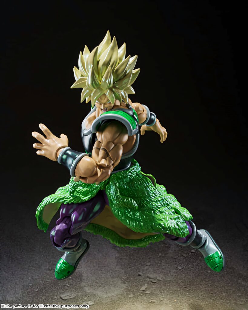 Dynamic Broly wallpaper featuring Super Saiyan with green hair muscular physique and emerald armor