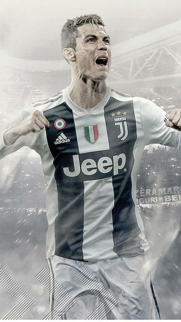 CR7 Passion: Juventus Wallpaper Celebrating in Rainy Vibes