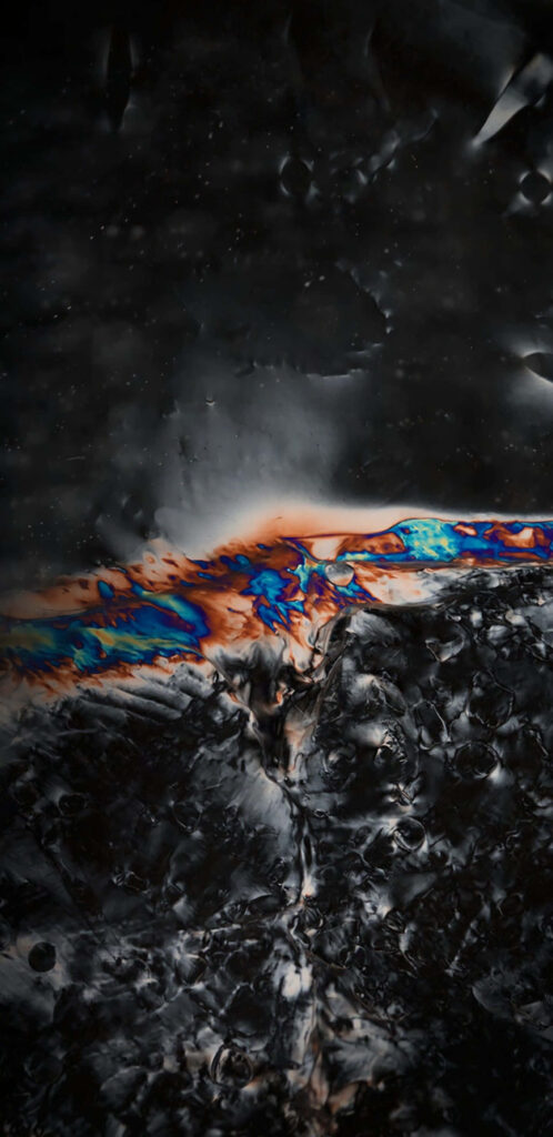 Captivating Abstract Wallpaper: Dark Textures with Vibrant Colors