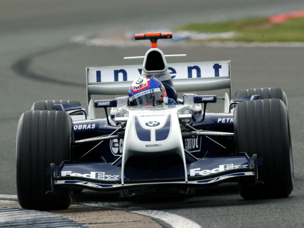 Dynamic Williams F1 Car Wallpaper: Speed & Precision in Action