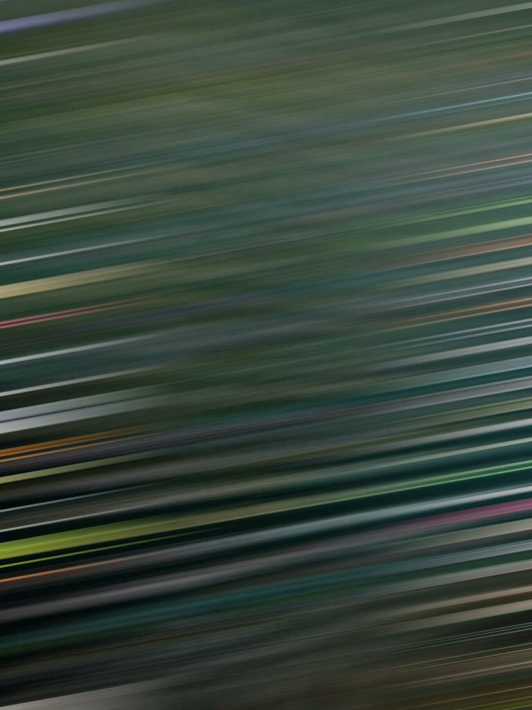 Dynamic Horizontal Stripes Wallpaper with Blurred Motion Effect