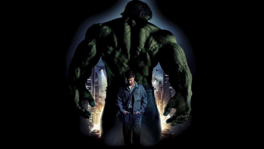 Dynamic Hulk Wallpaper: Bruce Banner in Solitude Amidst Cityscape