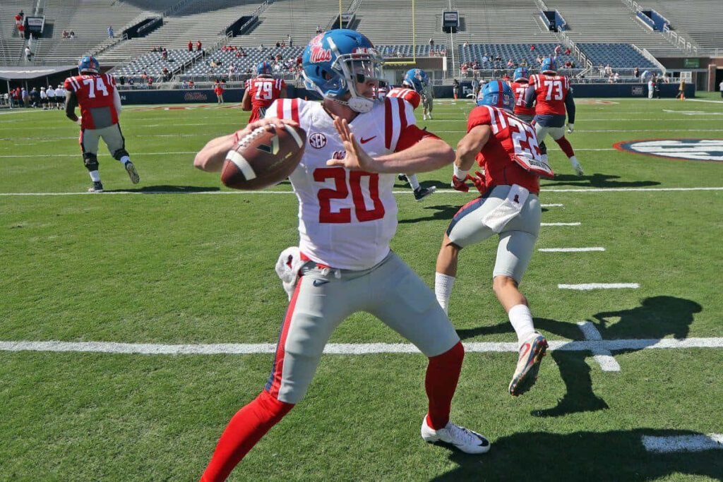 Intense Ole Miss Football Live Wallpaper: College Action & Energy