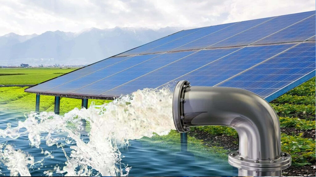 Vibrant Wallpaper: Solar Panels Powering Green Fields under Blue Sky
