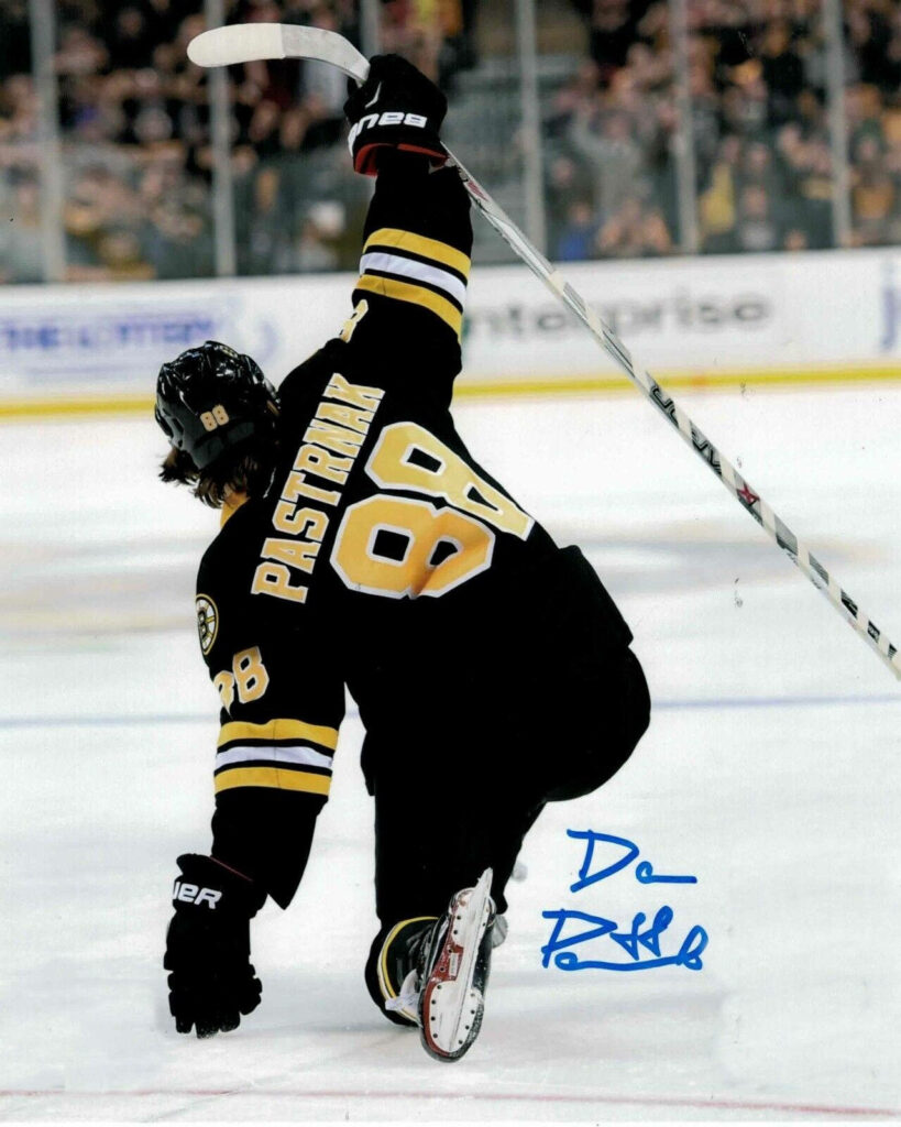 David Pastrnak Celebration Wallpaper with Signed Autograph Background
