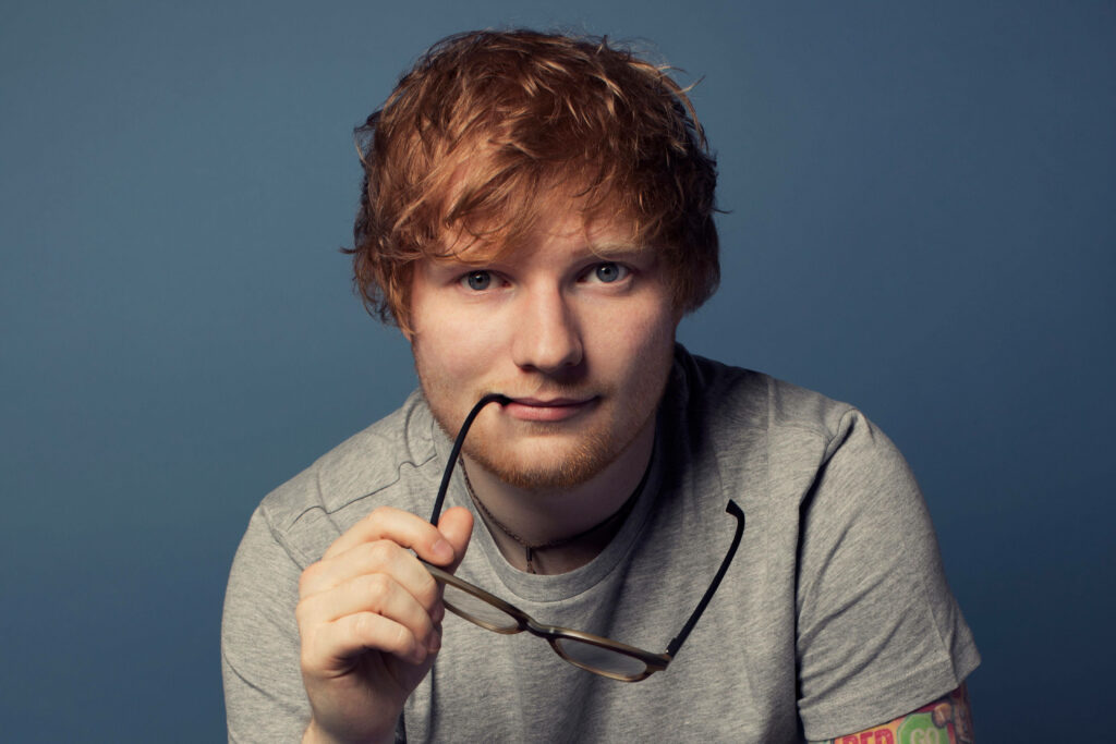 Ed Sheeran Wallpaper: Charming Casual Style for Music Fans