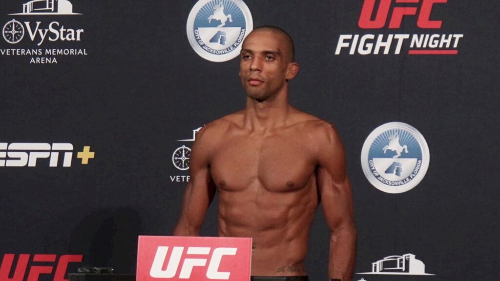 Shirtless Edson Barboza UFC weigh-in muscular physique athletic build determined fighter Wallpaper