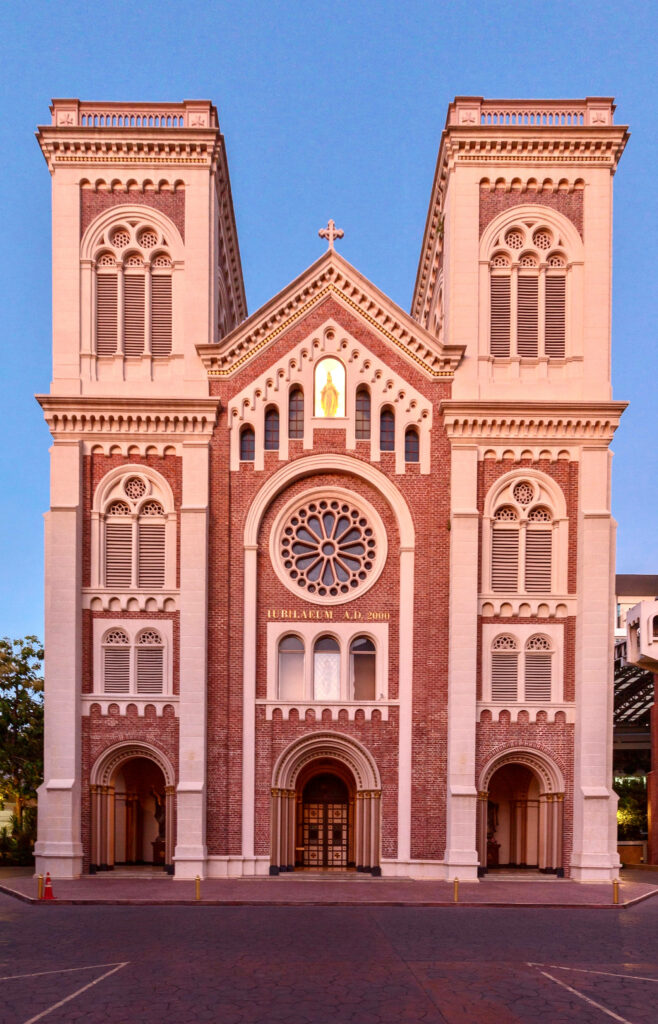 Assumption Cathedral Bangkok facade detailed classic architecture evening light wallpaper background