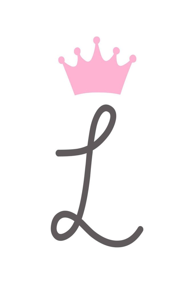 Minimalist cursive L wallpaper with pink crown on white background elegant device decor