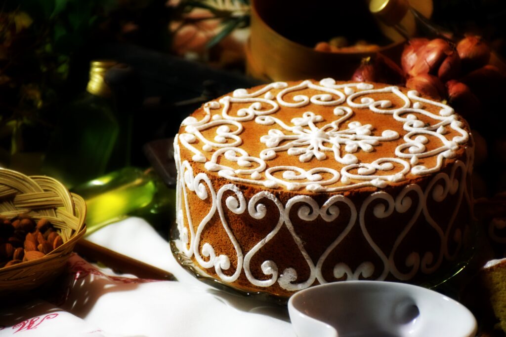 Elegant Decorated Cake with Intricate Frosting - Rustic Wallpaper