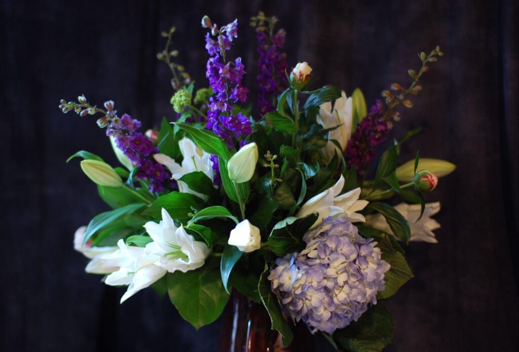 Elegant Floral Wallpaper: Lilies, Delphiniums & Hydrangeas Design