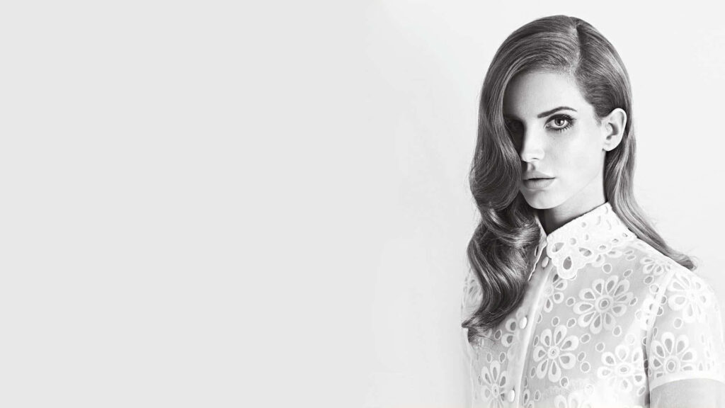 Lana Del Rey Black-and-White Wallpaper: Elegant Style & Timeless Charm