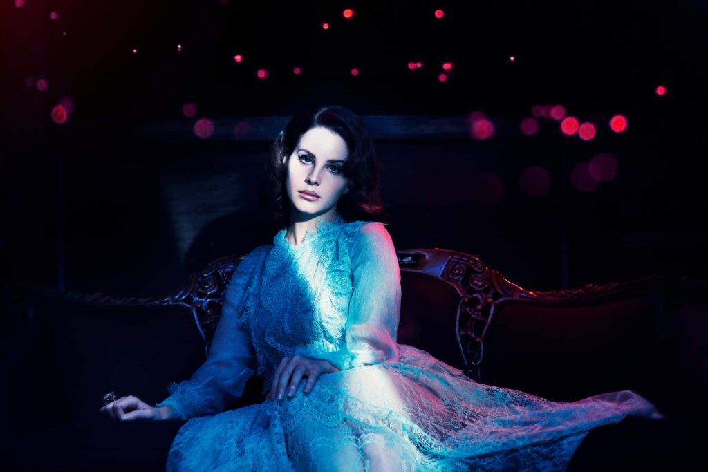 Elegant Lana Del Rey Wallpaper: Vintage Charm & Dreamy Background