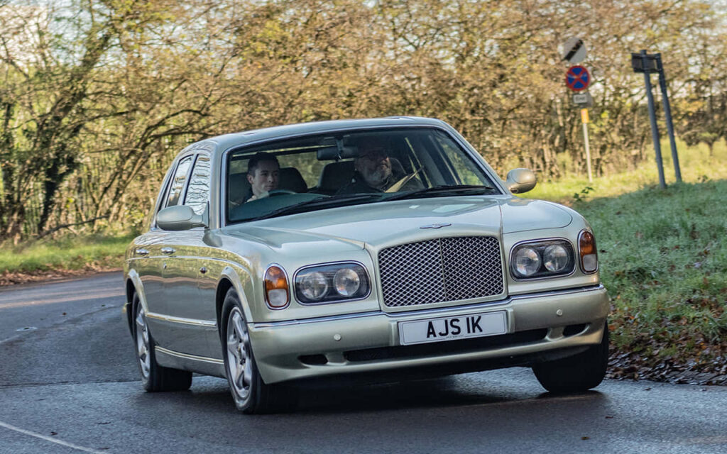 Majestic Bentley Arnage Enchants on an Idyllic Countryside Journey Wallpaper