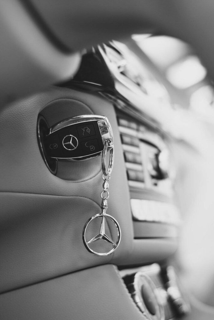Elegant Black and White Mercedes-Benz Key Wallpaper for Luxury Cars